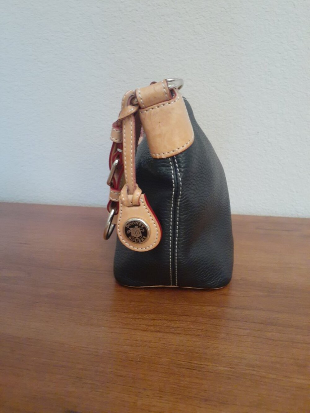 Dooney & Bourke Shoulder Bag - Picture 4 of 15